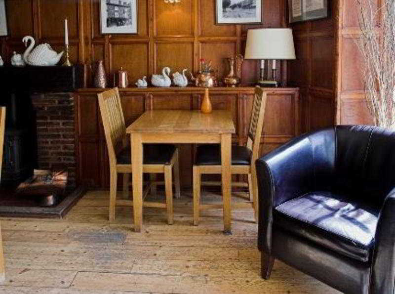 The Three Swans Hotel, Hungerford, Berkshire מראה חיצוני תמונה